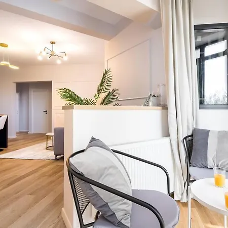 דירה Stunning Views 3br Sunny Flat - Amazing Terrace
