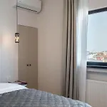 Apartman Stunning Views 3br Sunny Flat - Amazing Terrace