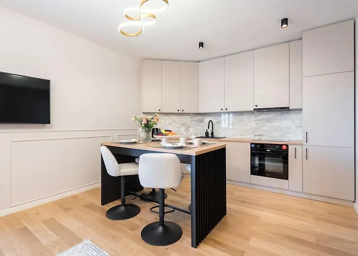 Apartament Stunning Views 3br Sunny Flat - Amazing Terrace Bucureşti