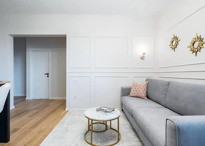 Stunning Views 3br Sunny Flat - Amazing Terrace * Bükreş