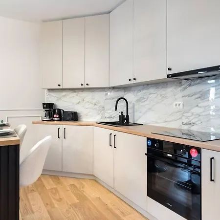 아파트 Stunning Views 3br Sunny Flat - Amazing Terrace *